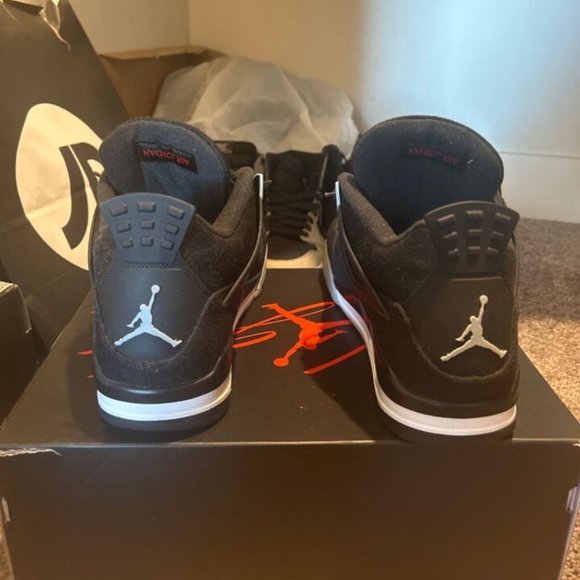 Size 11 - Jordan 4 Retro SE Mid Black Canvas